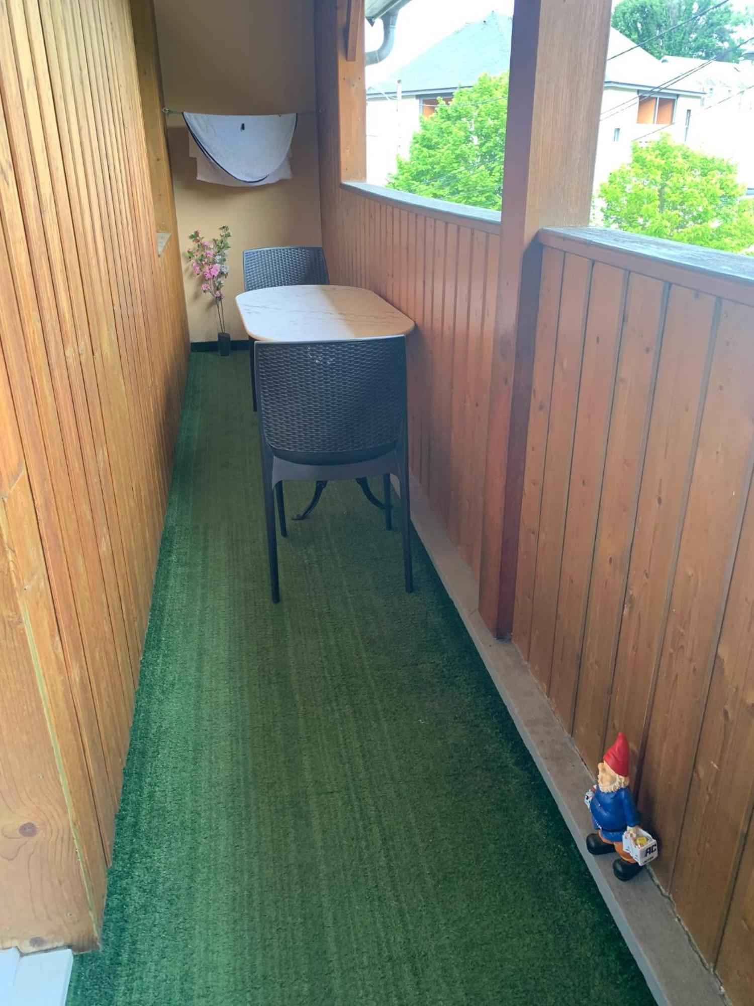 Appartement Charmant A Bagneres De Bigorre 56 M² Avec Balcon Bagian luar foto